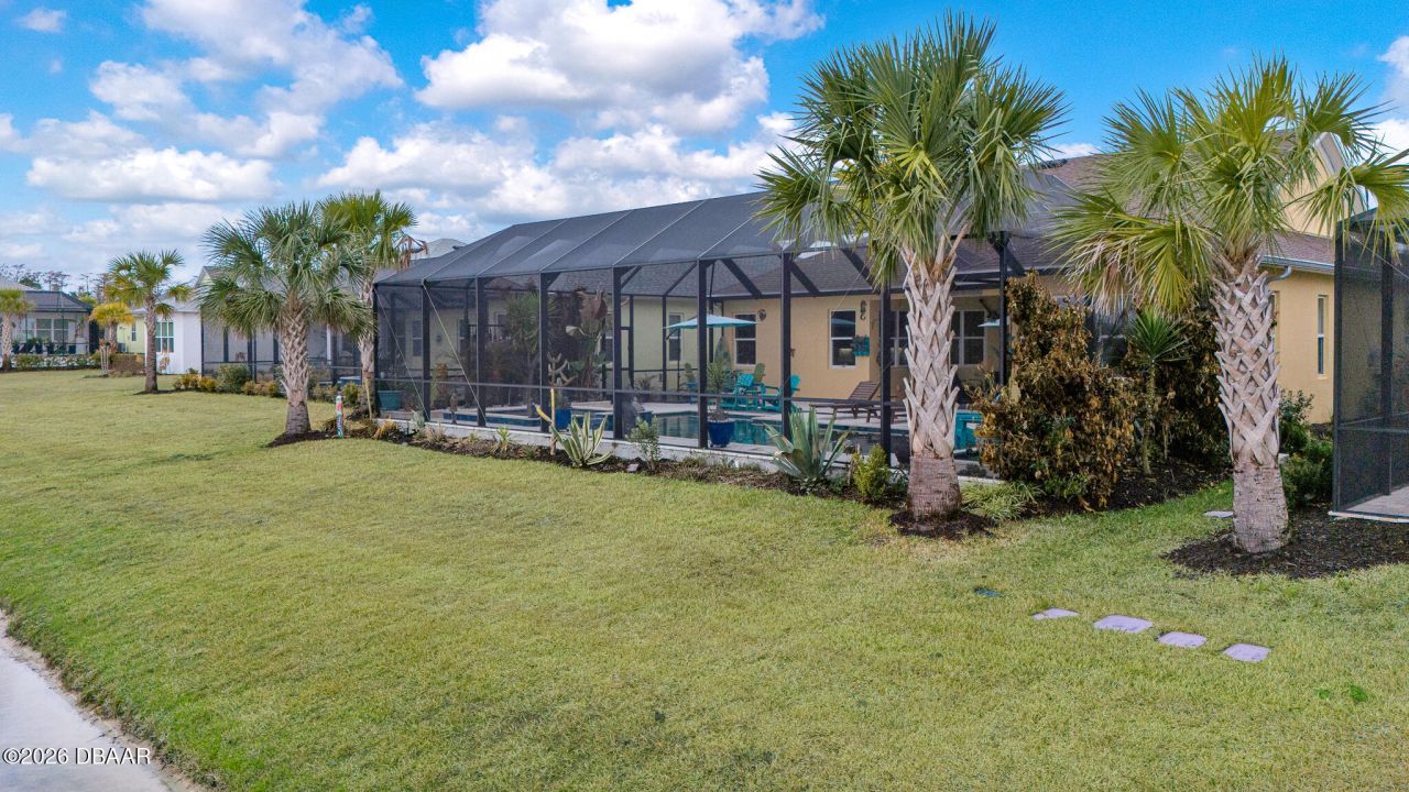 575 Barefoot Life Lane, Daytona Beach, FL 32124 Photo