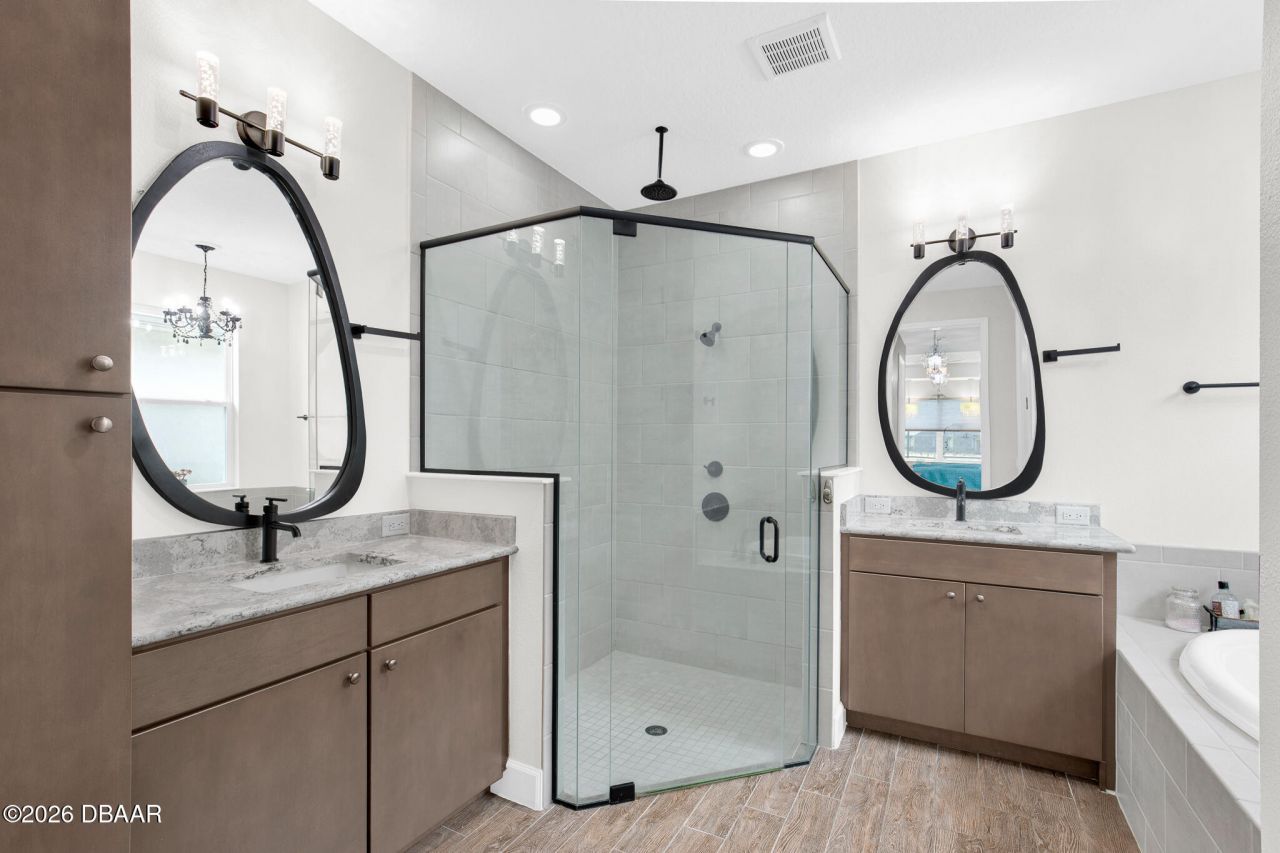 575 Barefoot Life Lane, Daytona Beach, FL 32124 Photo