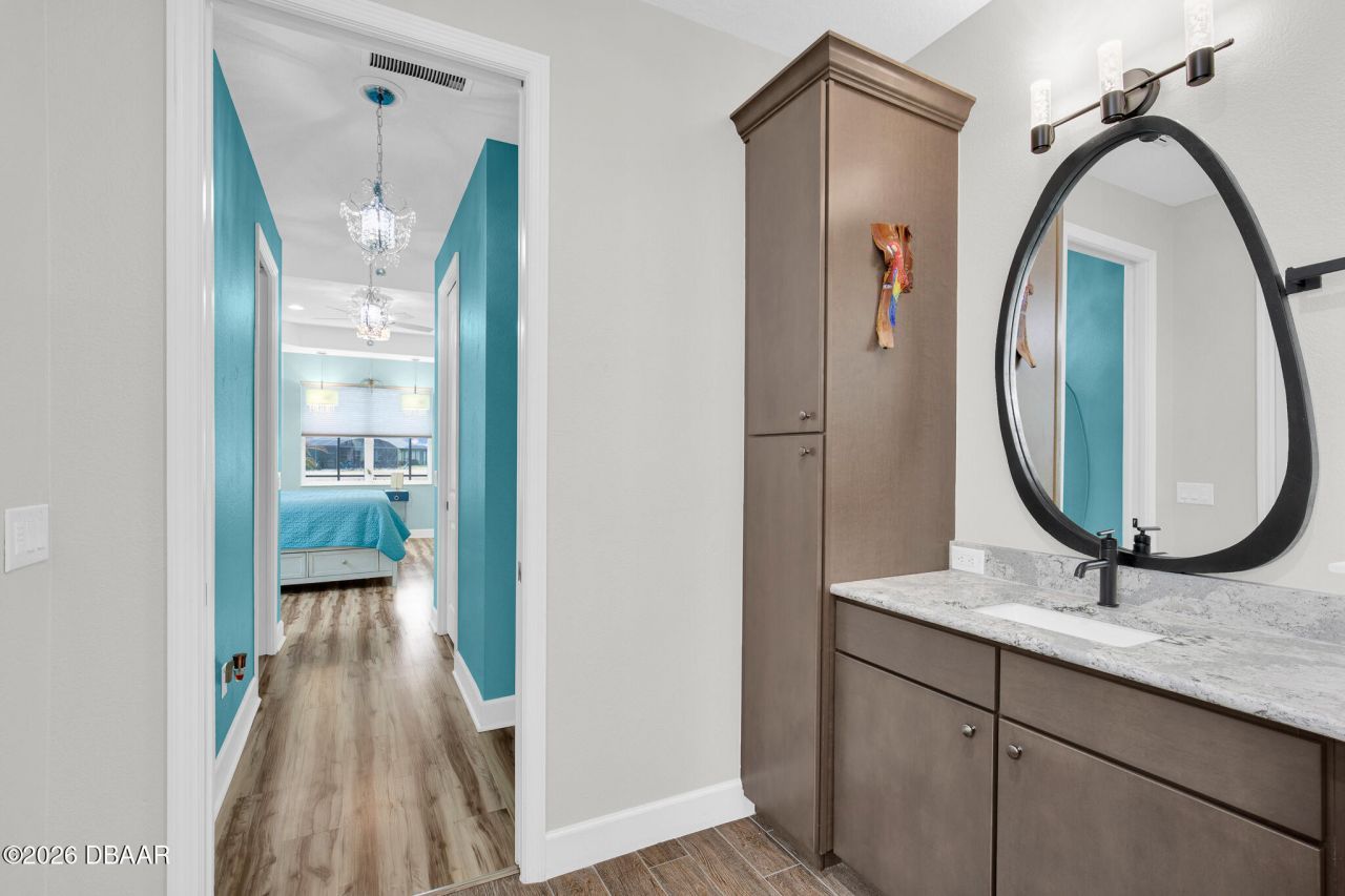 575 Barefoot Life Lane, Daytona Beach, FL 32124 Photo