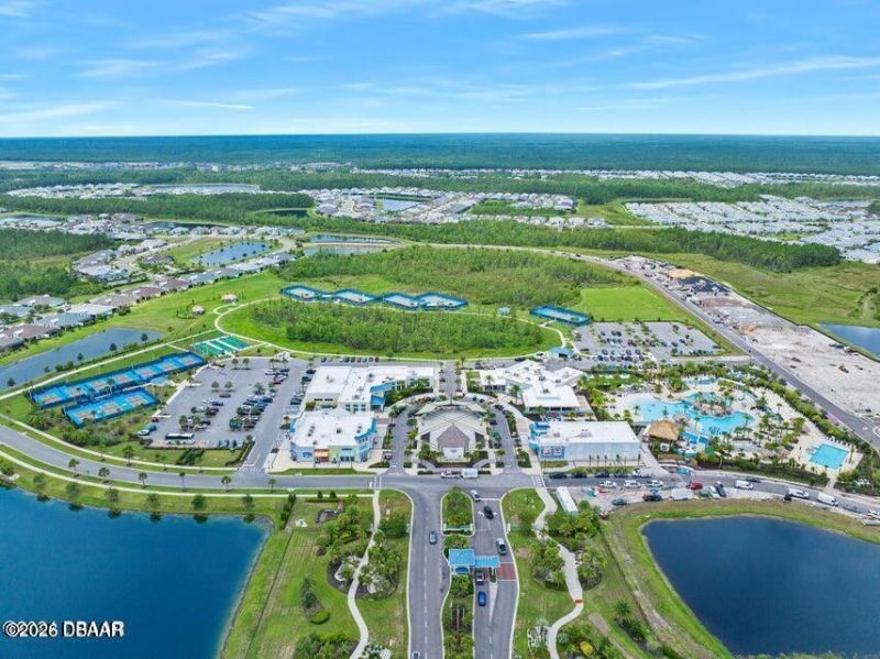 575 Barefoot Life Lane, Daytona Beach, FL 32124 Photo