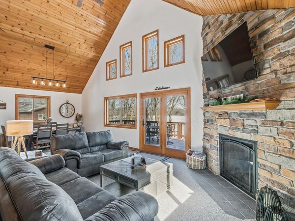 214 S Fern Lane, Oxford, WI 53952