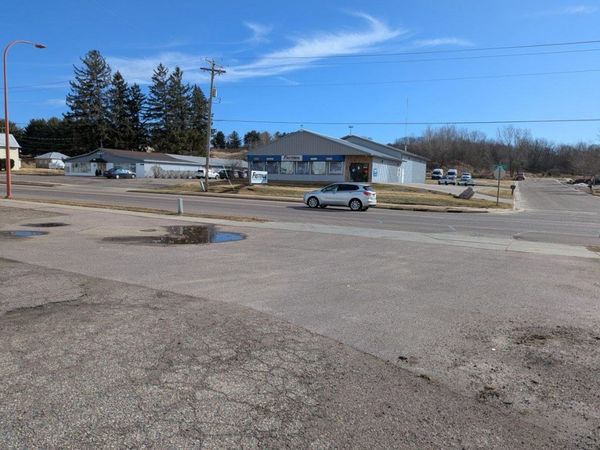 721 South Boulevard, Baraboo, WI 53913