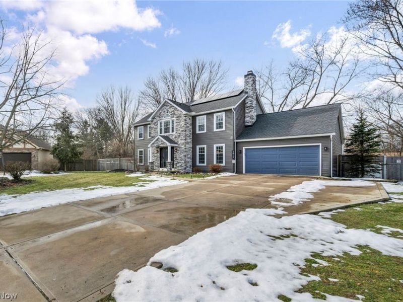 2419 Park Place, Westlake, OH 44145 Photo 1