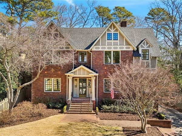 2479 Dellwood Drive NW, Atlanta, GA 30305