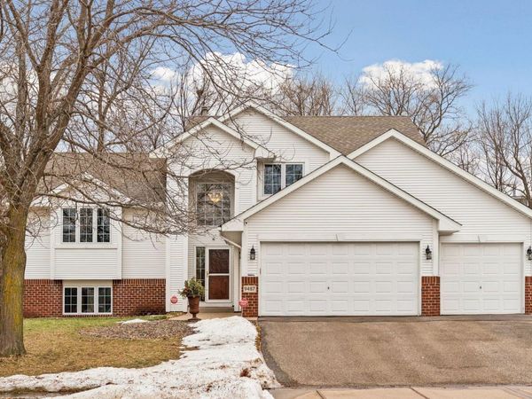9487 Winslow N, Maple Grove, MN 55311