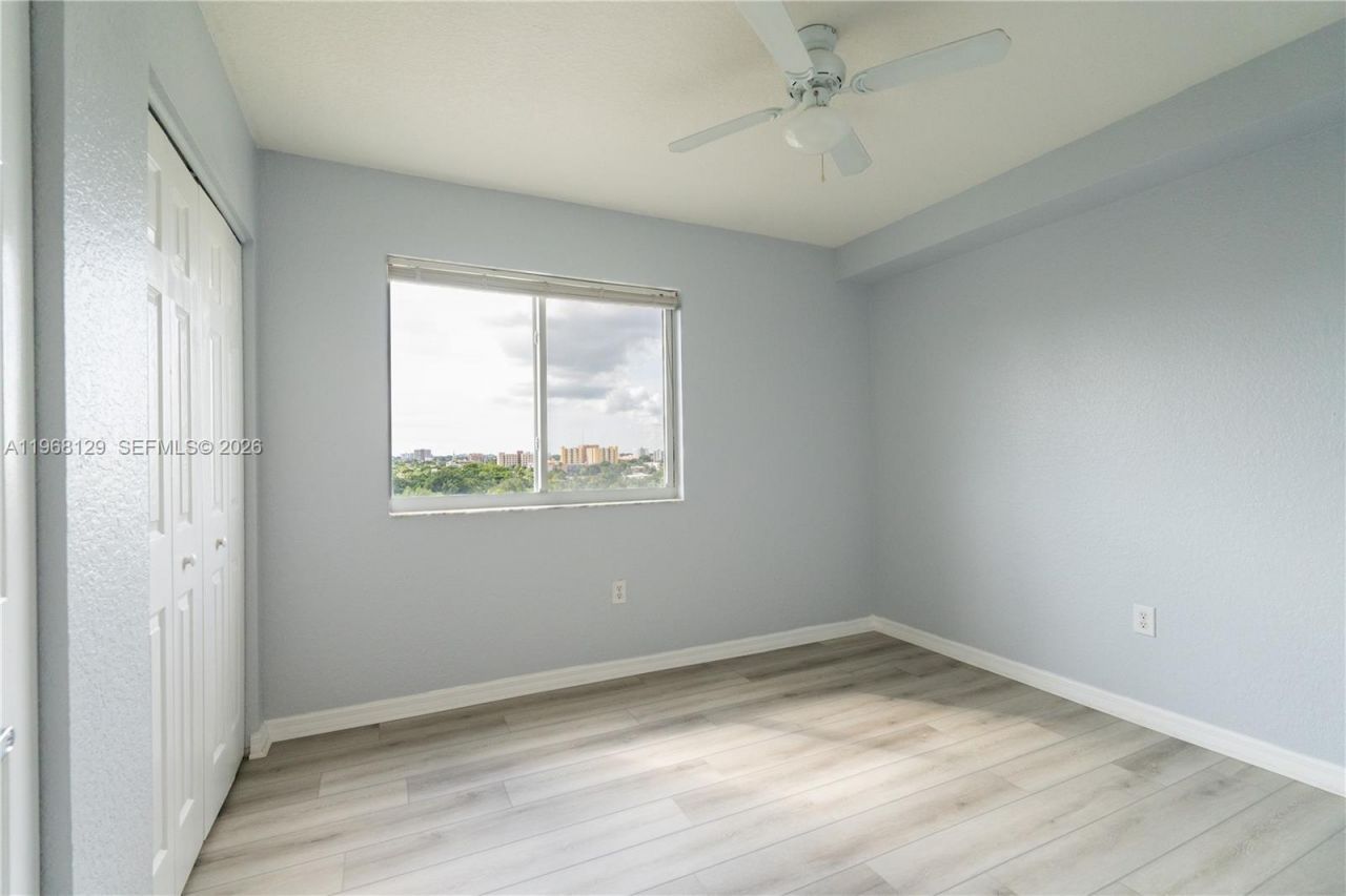 816 NW 11th St , Unit 1006, Miami, FL 33136 Photo