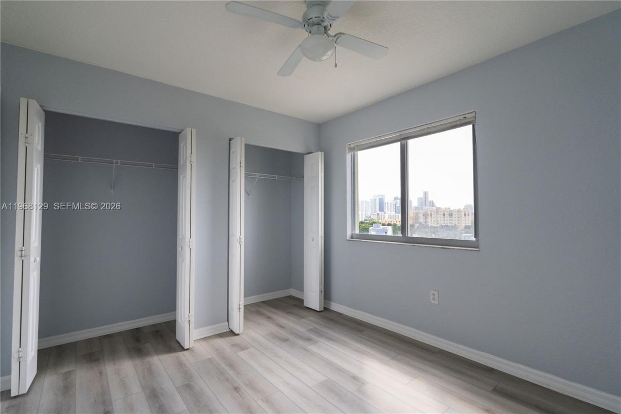 816 NW 11th St , Unit 1006, Miami, FL 33136 Photo