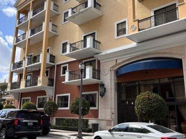 Unit 413, Miami, FL 33143