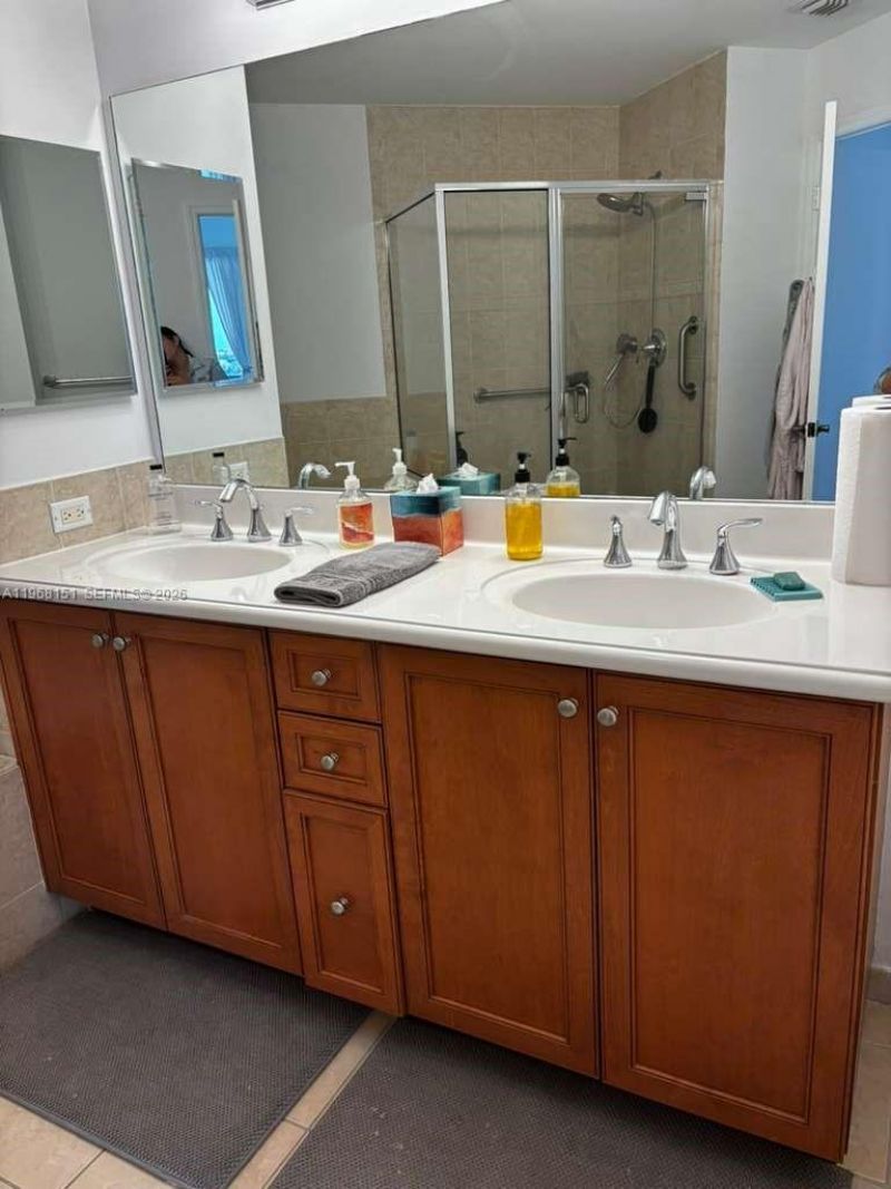 Please Call For Address, Unit 413, Miami, FL 33143 Photo