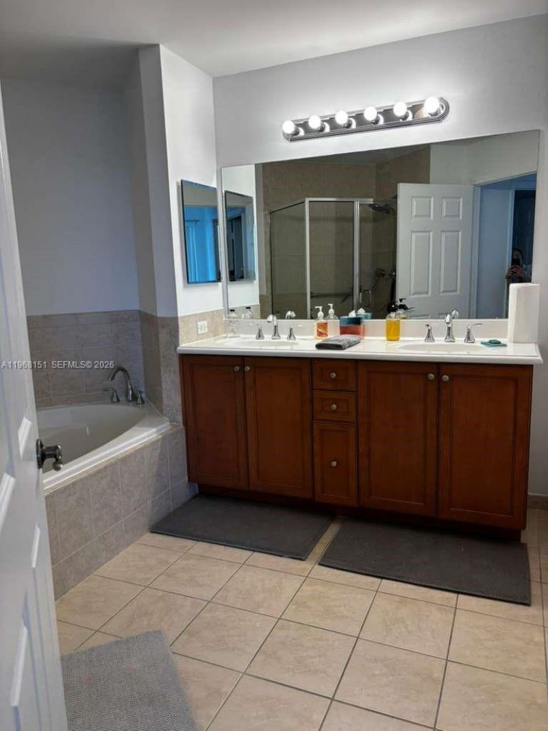 Please Call For Address, Unit 413, Miami, FL 33143 Photo