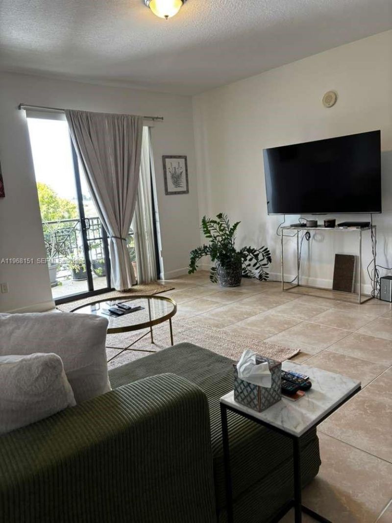 Please Call For Address, Unit 413, Miami, FL 33143 Photo