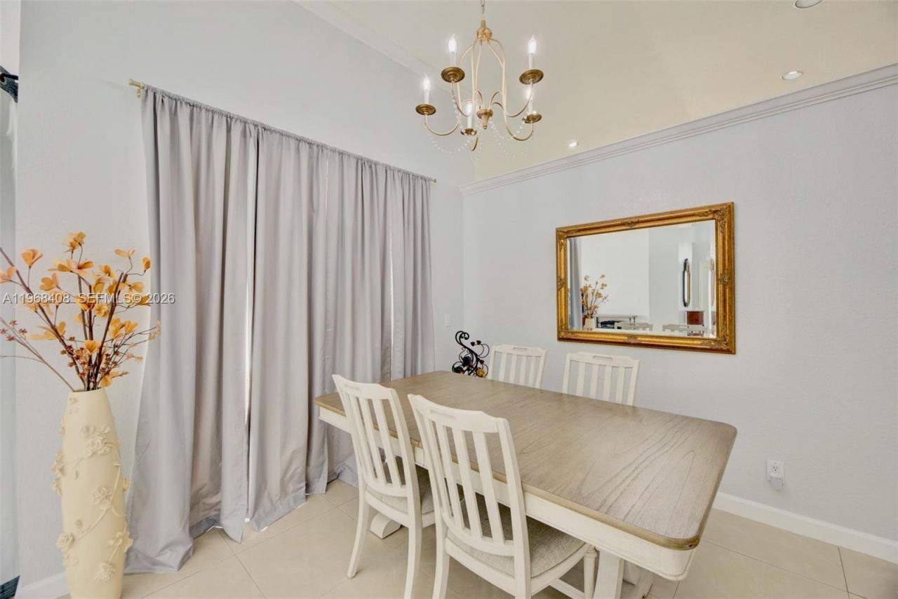 3103 NW 97th Ct, Doral, FL 33172 Photo