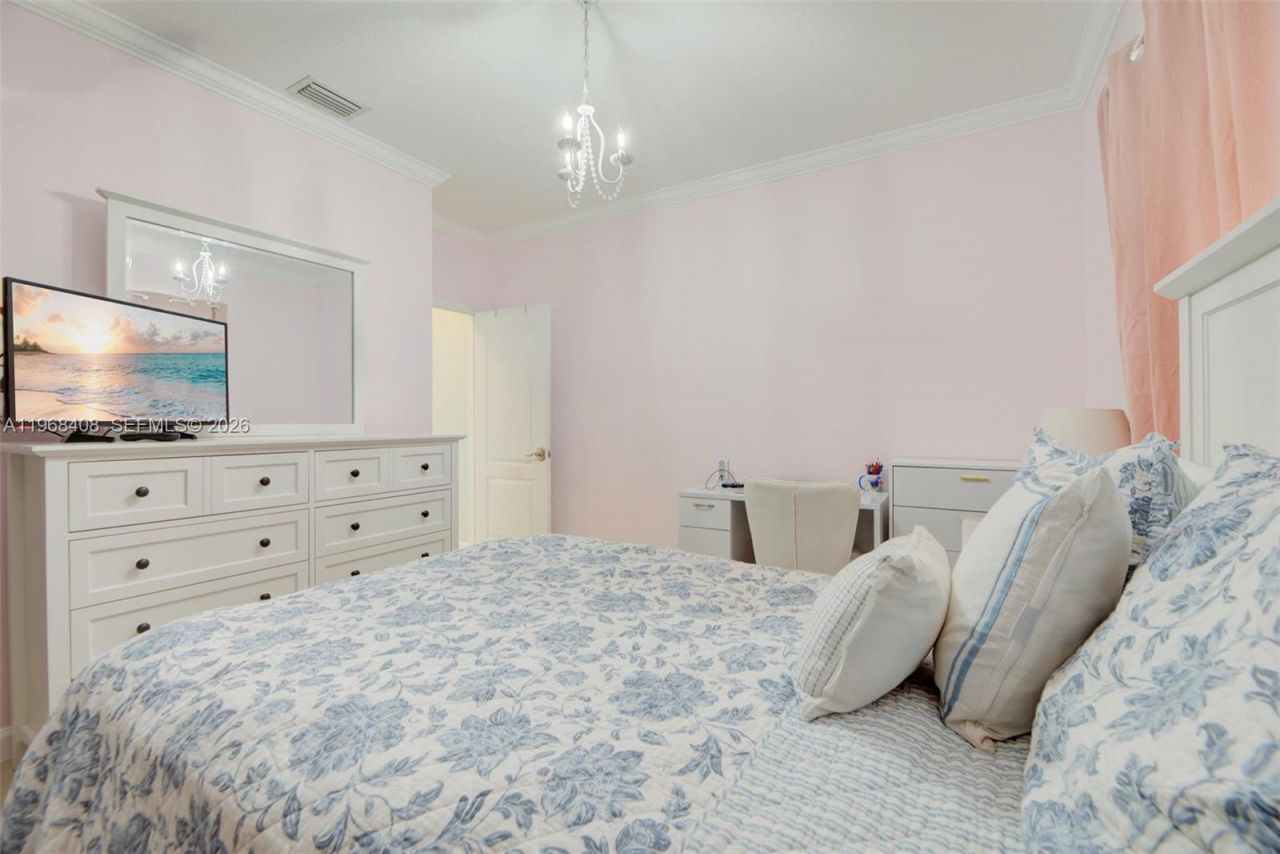 3103 NW 97th Ct, Doral, FL 33172 Photo