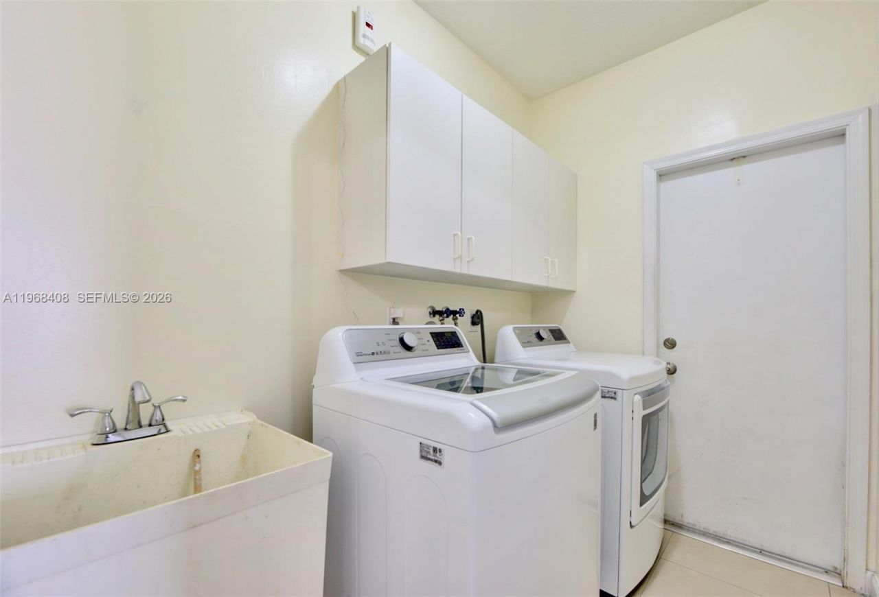 3103 NW 97th Ct, Doral, FL 33172 Photo