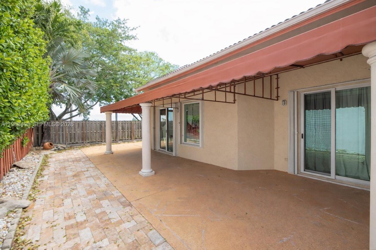 3103 NW 97th Ct, Doral, FL 33172 Photo