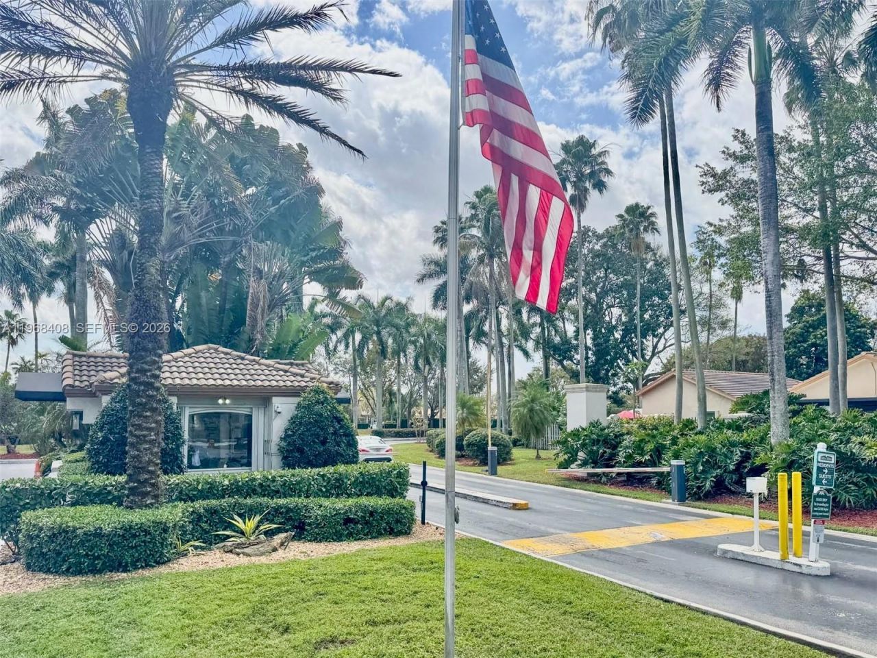 3103 NW 97th Ct, Doral, FL 33172 Photo