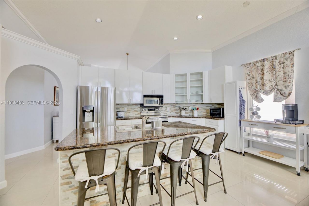 3103 NW 97th Ct, Doral, FL 33172 Photo