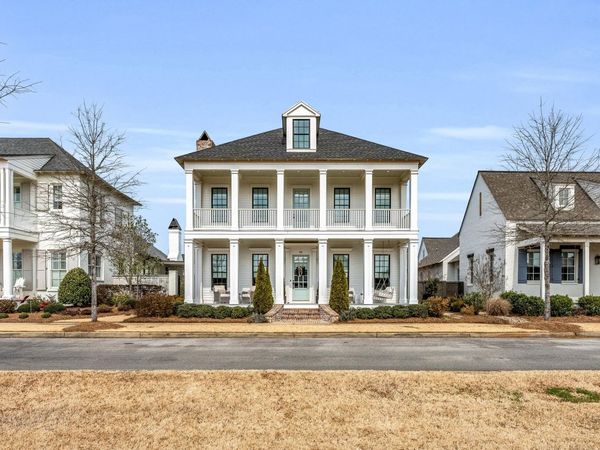 86 Adelaide, Starkville, MS 39759