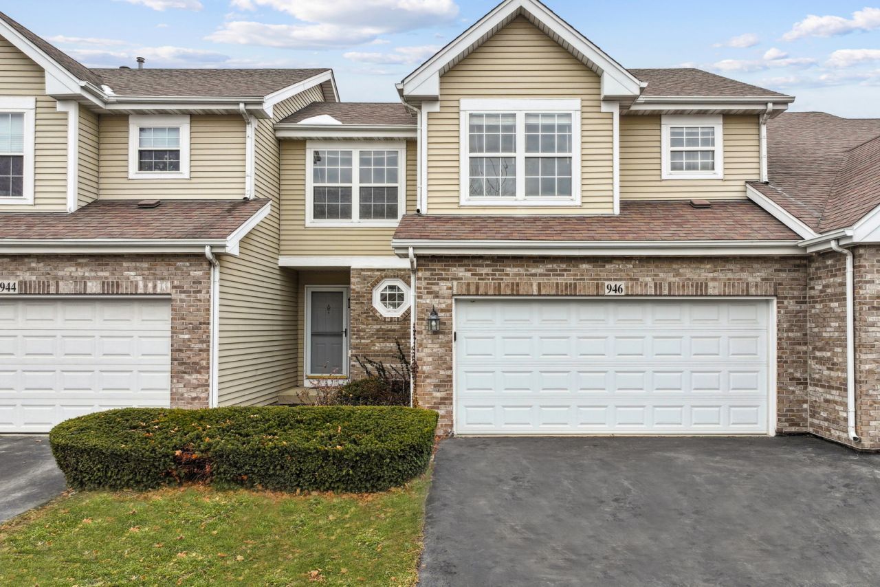 946 Willow Street, Itasca, IL 60143 Main Photo