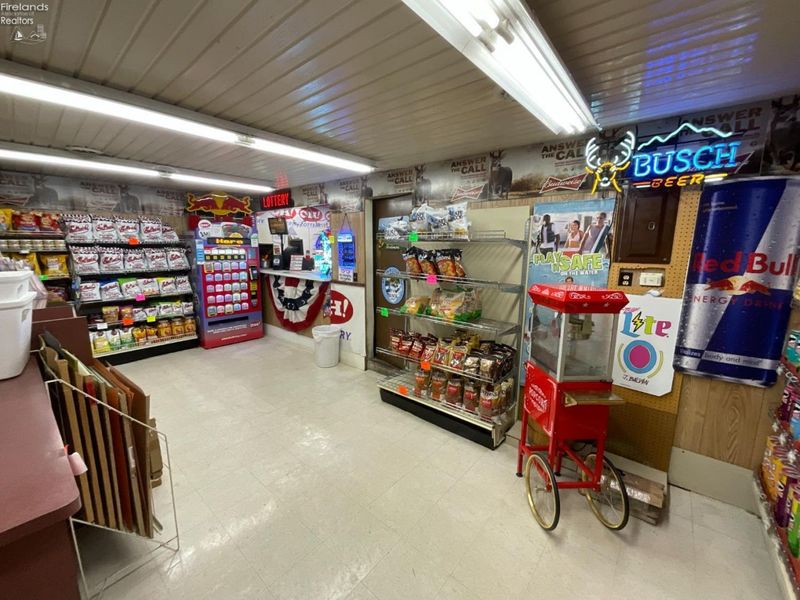 56 N Howard Road, Curtice, OH 43412 Photo 10