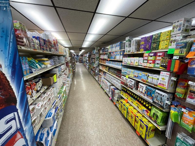 56 N Howard Road, Curtice, OH 43412 Photo 28