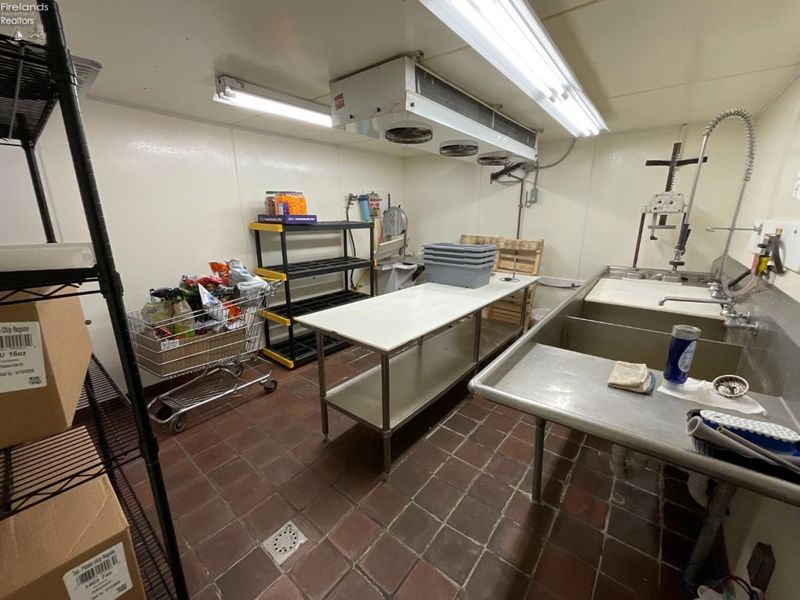 56 N Howard Road, Curtice, OH 43412 Photo 32