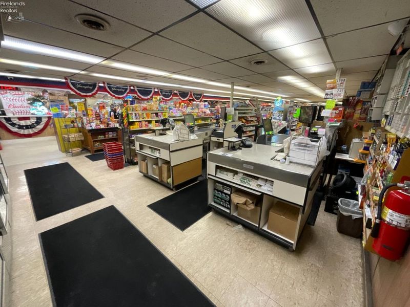 56 N Howard Road, Curtice, OH 43412 Photo 6