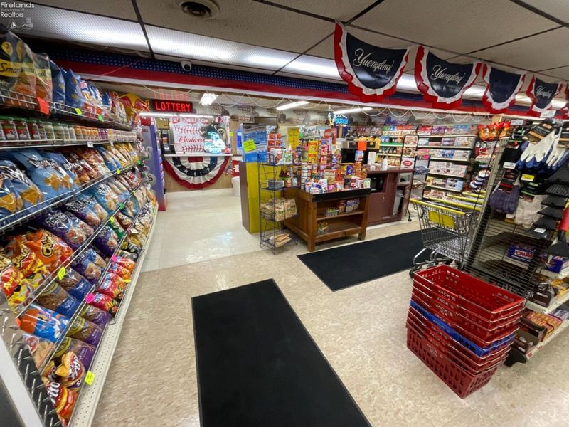 56 N Howard Road, Curtice, OH 43412 Photo 8