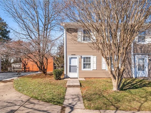 5735 Bramblegate Road , Greensboro, NC 27409