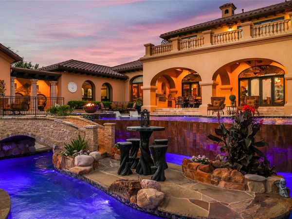 17803 Navigation LN, Lago Vista, TX 78645