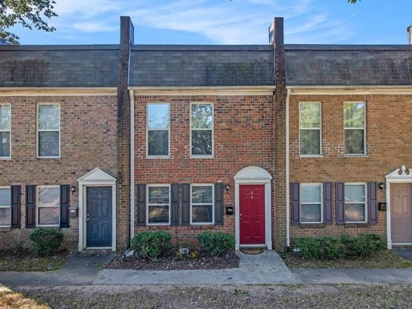 205 Winding River Drive , Unit B, Atlanta, GA 30350