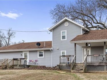 13103 E Tyree Road, Moundville, MO 64771