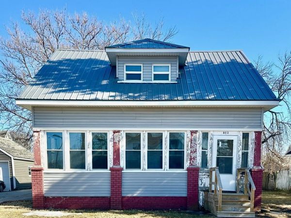 912 River Street, Iowa Falls, IA 50126