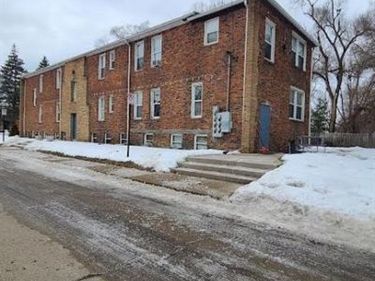 21304 Ontaga Street, Farmington Hills, MI 48336