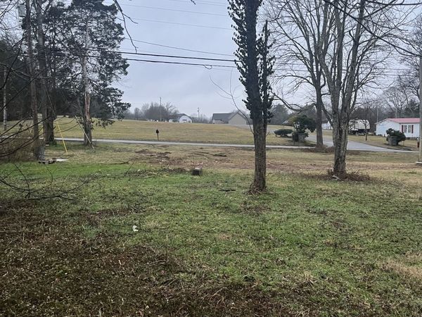 215 Flat Rock Rd, Lebanon, TN 37090