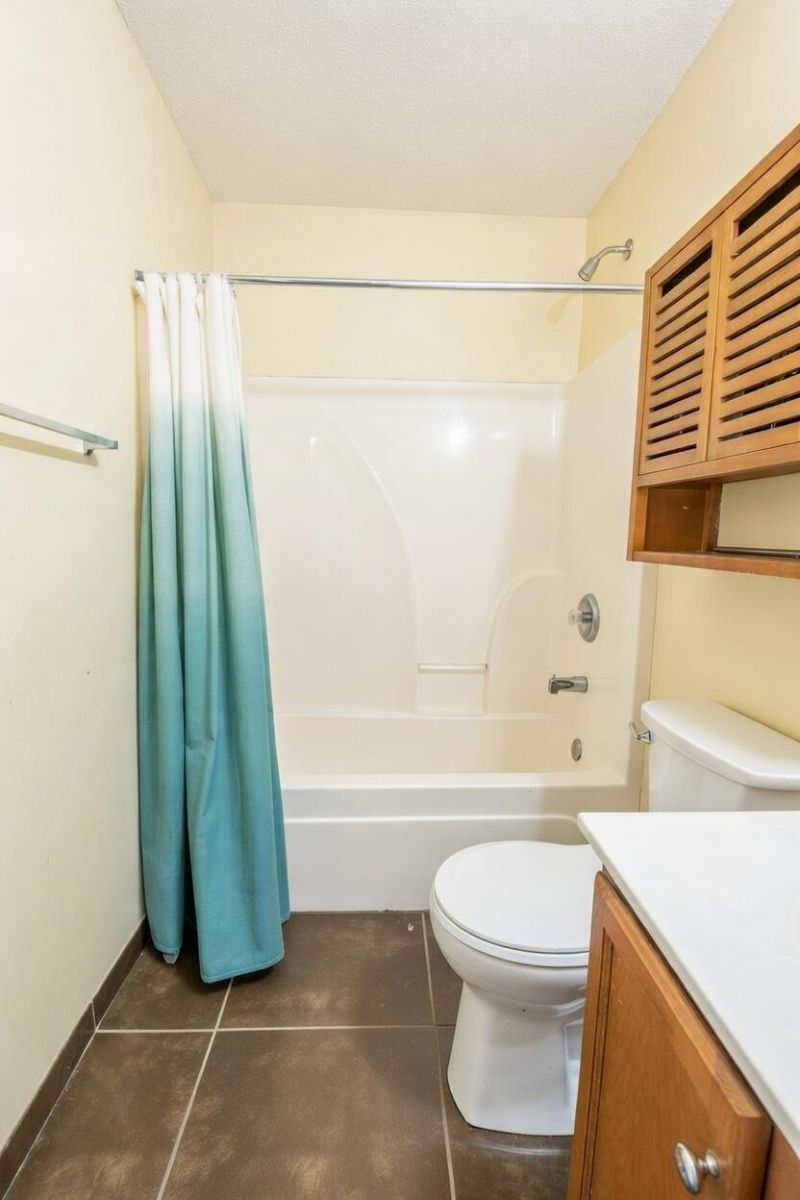 413 S Pandora Drive Photo 16