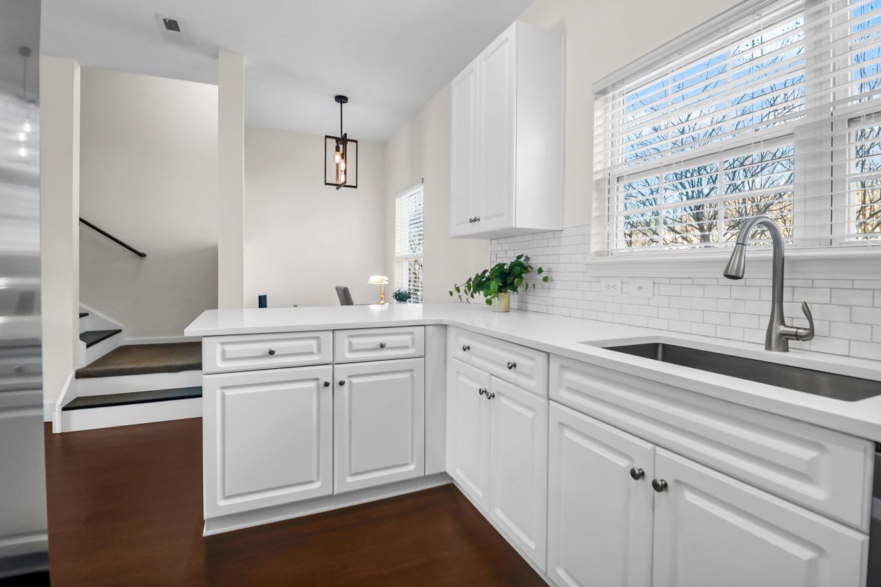 4088 Babbitt Street Photo 12