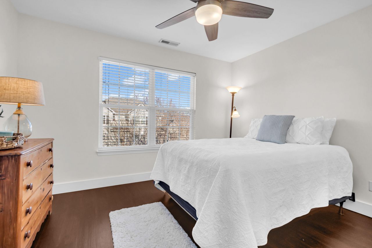 4088 Babbitt Street Photo 21