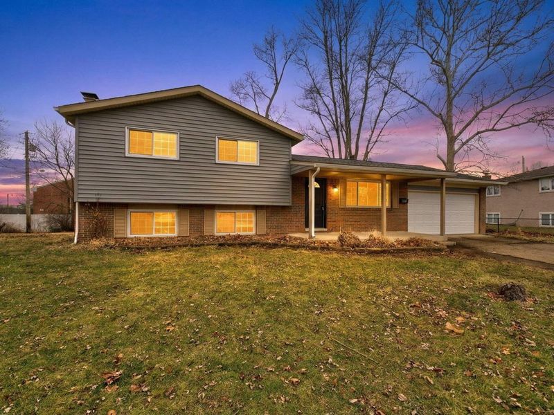 559 Allview Court, Westerville, OH 43081 Photo 1