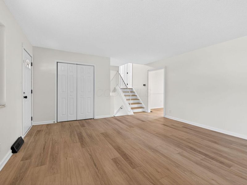 559 Allview Court , Westerville, OH 43081 Photo 6