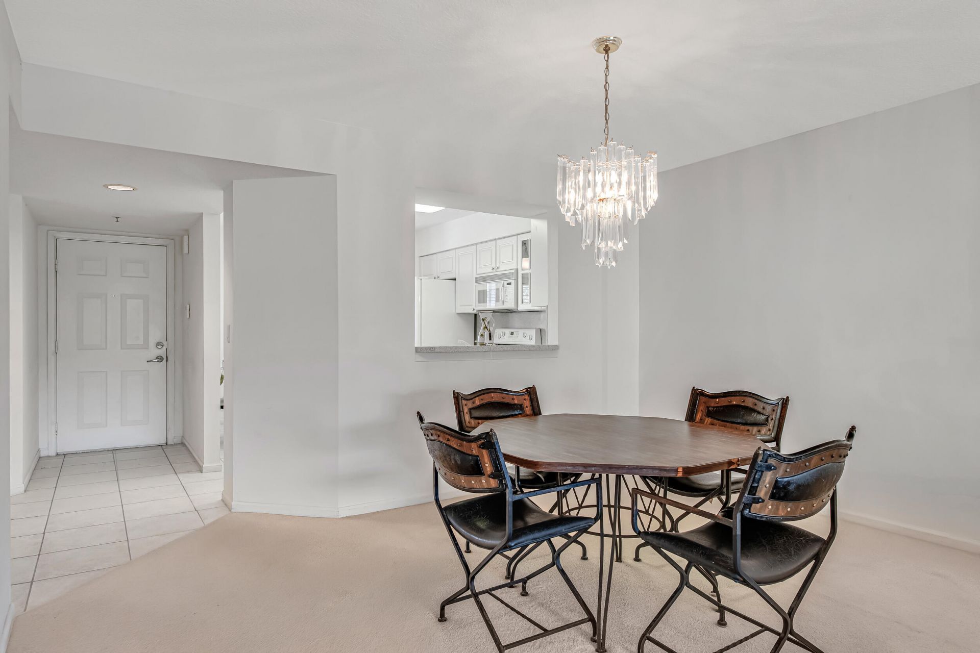12565 Imperial Isle Drive, Unit 208, Boynton Beach, FL 33437 Photo