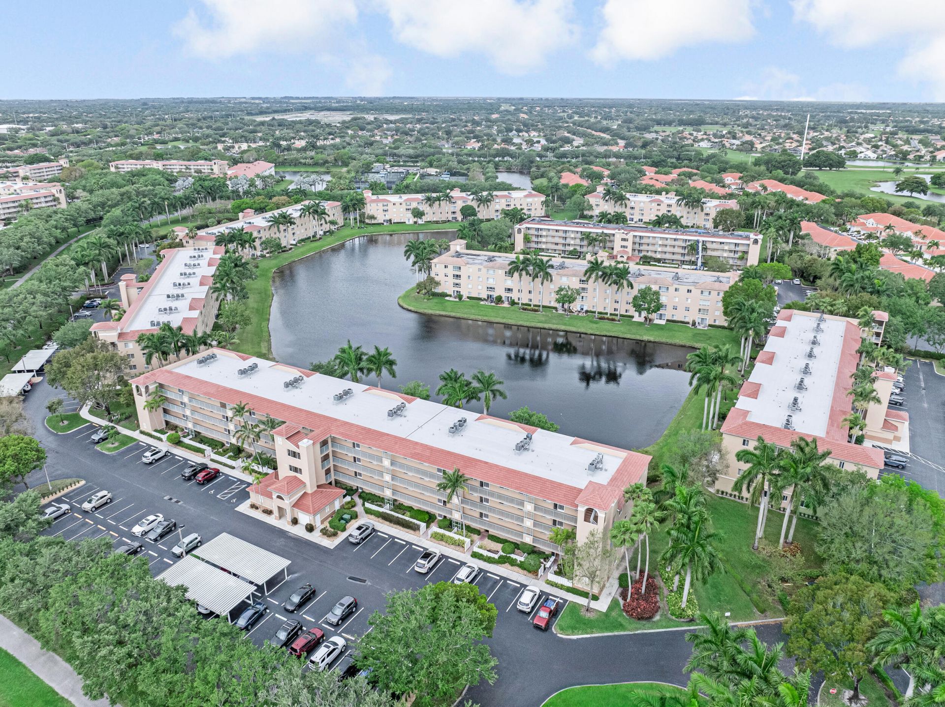 12565 Imperial Isle Drive, Unit 208, Boynton Beach, FL 33437 Photo