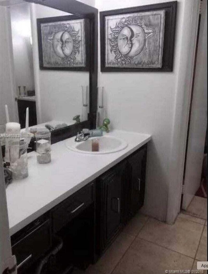 484 NW 165th St Road, Unit A-211, Miami, FL 33169 Photo