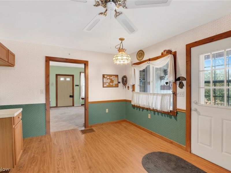 38841 Detroit Road, Avon, OH 44011 Photo 14