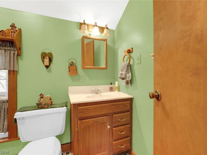 38841 Detroit Road, Avon, OH 44011 Photo 26