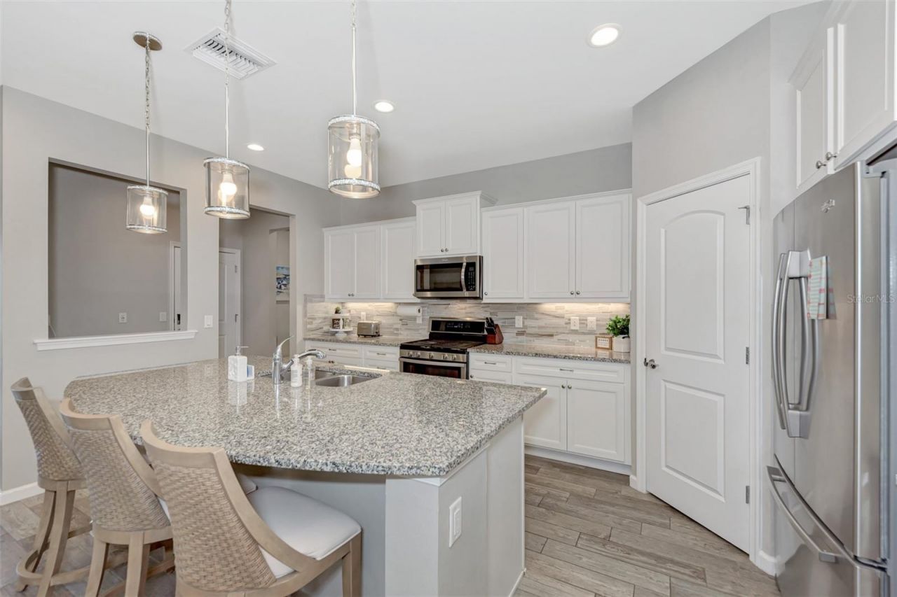 11616 Golden Bay Place, Lakewood Ranch, FL 34211 Photo