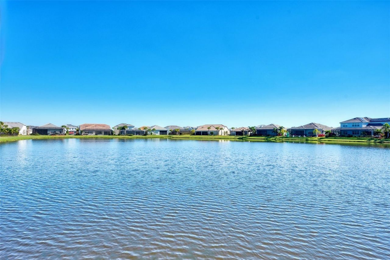 11616 Golden Bay Place, Lakewood Ranch, FL 34211 Photo