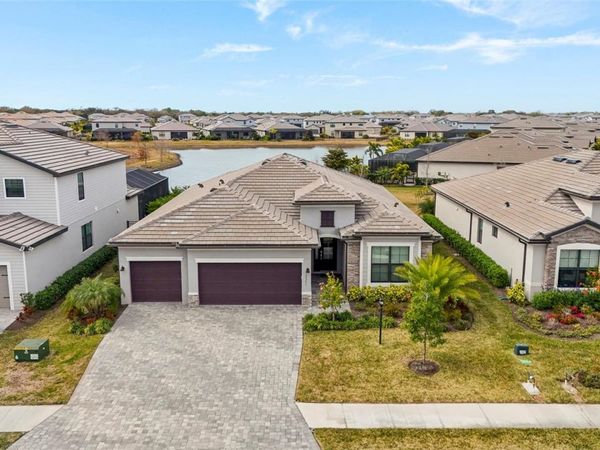 15351 SERENE SHORES LOOP, LAKEWOOD RANCH, FL 34211
