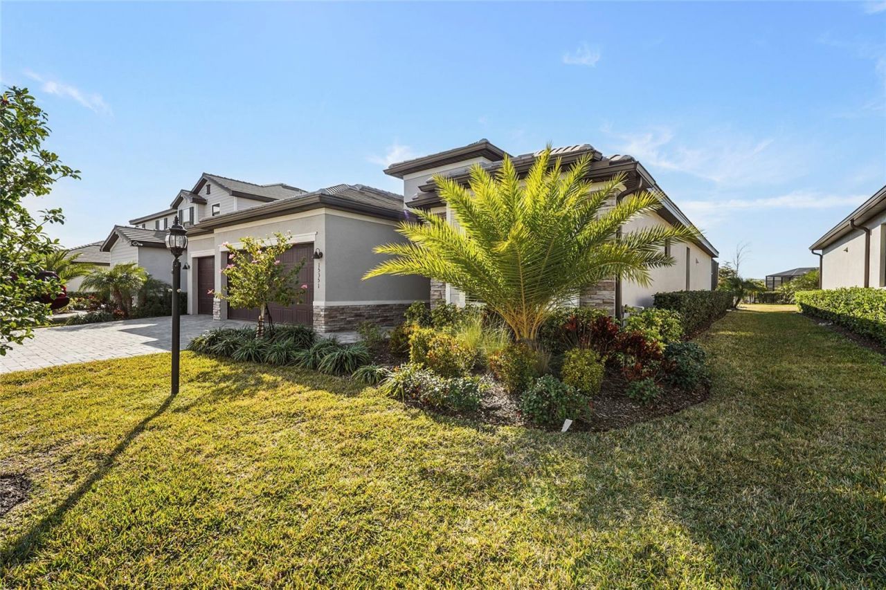 15351 Serene Shores Loop, Lakewood Ranch, FL 34211 Photo