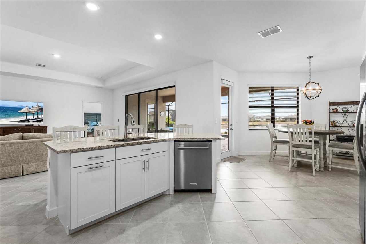 15351 Serene Shores Loop, Lakewood Ranch, FL 34211 Photo